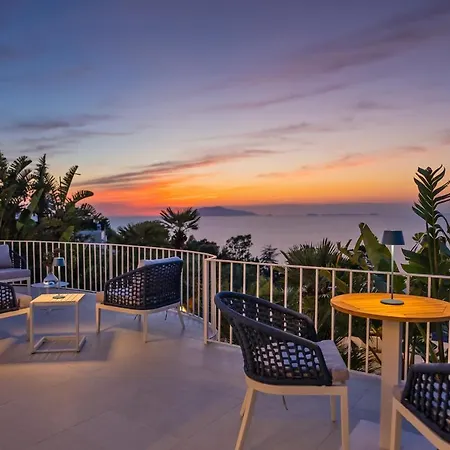 Гостевой дом Capri Blue Luxury Villa Le Tre Monelle *